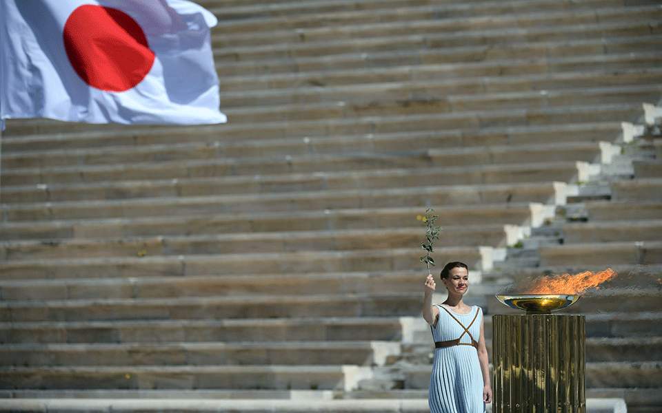 , Η Ολυμπιακή Φλόγα «πέταξε» για το Τόκιο