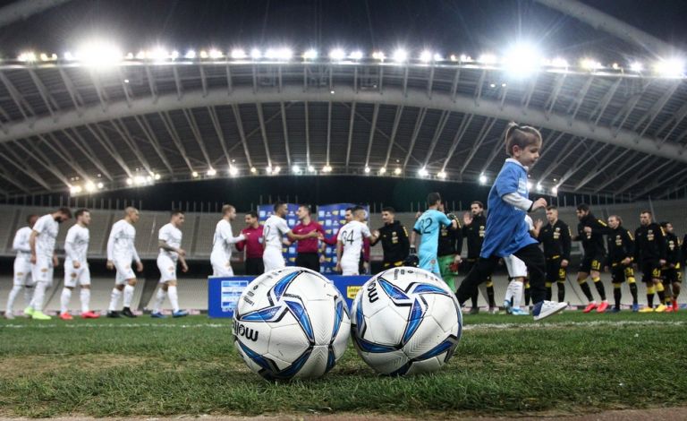 , Super League: Ομόφωνη απόφαση για επιστροφή του κόσμου στα γήπεδα