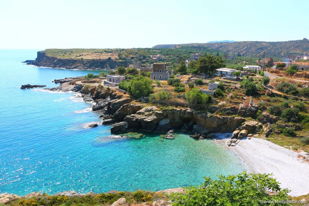 , Bουτιά στα ομορφότερα νερά της ανυπότακτης Μάνης!
