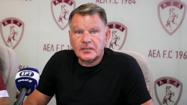 , Κούγιας: «Εξευτελιστικό συνονθύλευμα η Εθνική Ελλάδας»