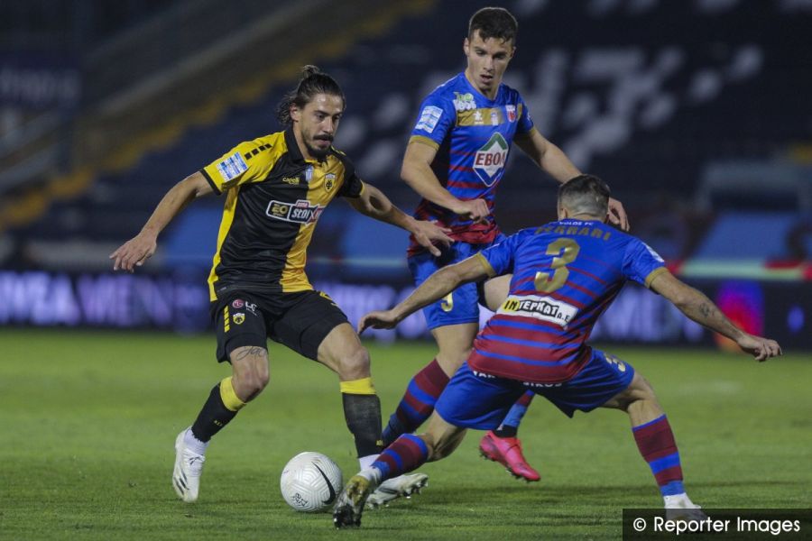 , Super League: Γκέλαρε η ΑΕΚ, 2-2 ο μαχητικός Βόλος στη Ριζούπολη