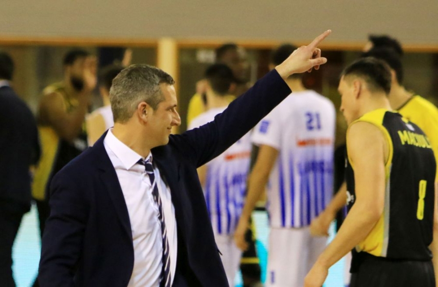, Basket League: Μεγάλη νίκη της Λάρισας του Παπανικολόπουλου, 76-75 την ΑΕΚ