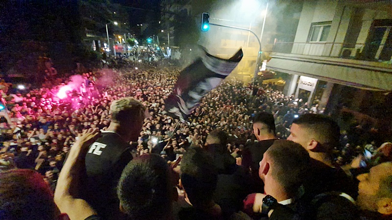, ΠΑΟΚ: Υποδοχή ηρώων και «πάρτι» μέχρι τα ξημερώματα για τον Κυπελλούχο Ελλάδας (φωτο & video)