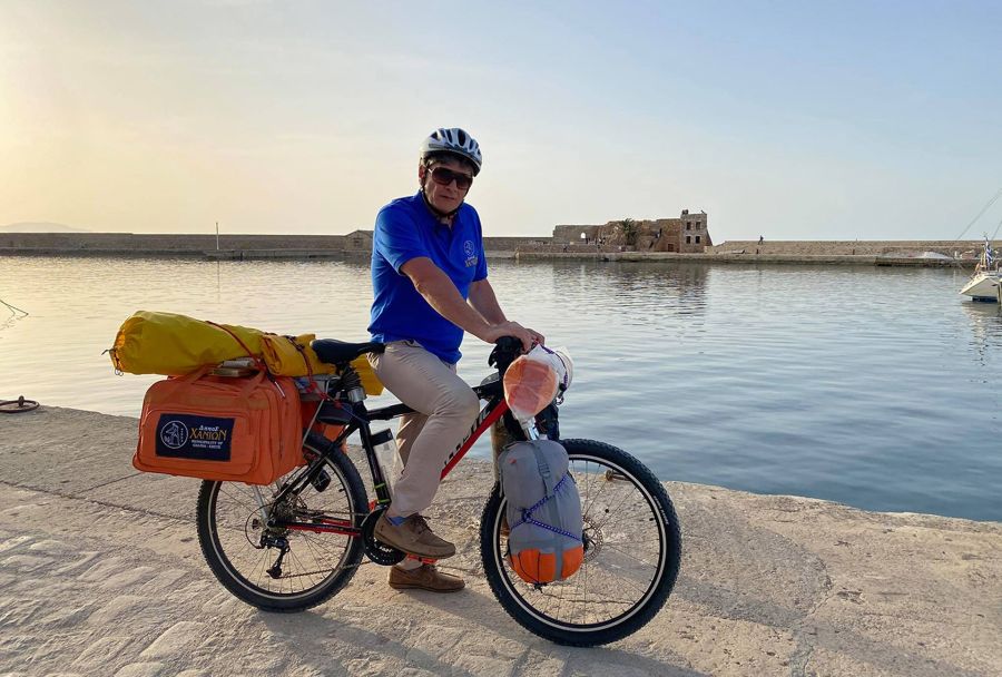 , «Ποδηλατώντας την Ελλάδα» είδε και τις ομορφιές της Μεσσηνίας ο Χανιώτης Παναγιώτης Μπαλολάκης
