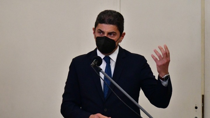 , Αυγενάκης: «Δεν είμαι υπουργός ποδοσφαίρου, στηρίζω όλα τα αθλήματα»
