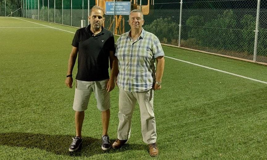 , Με δίδυμο στον πάγκο τα Λαίικα